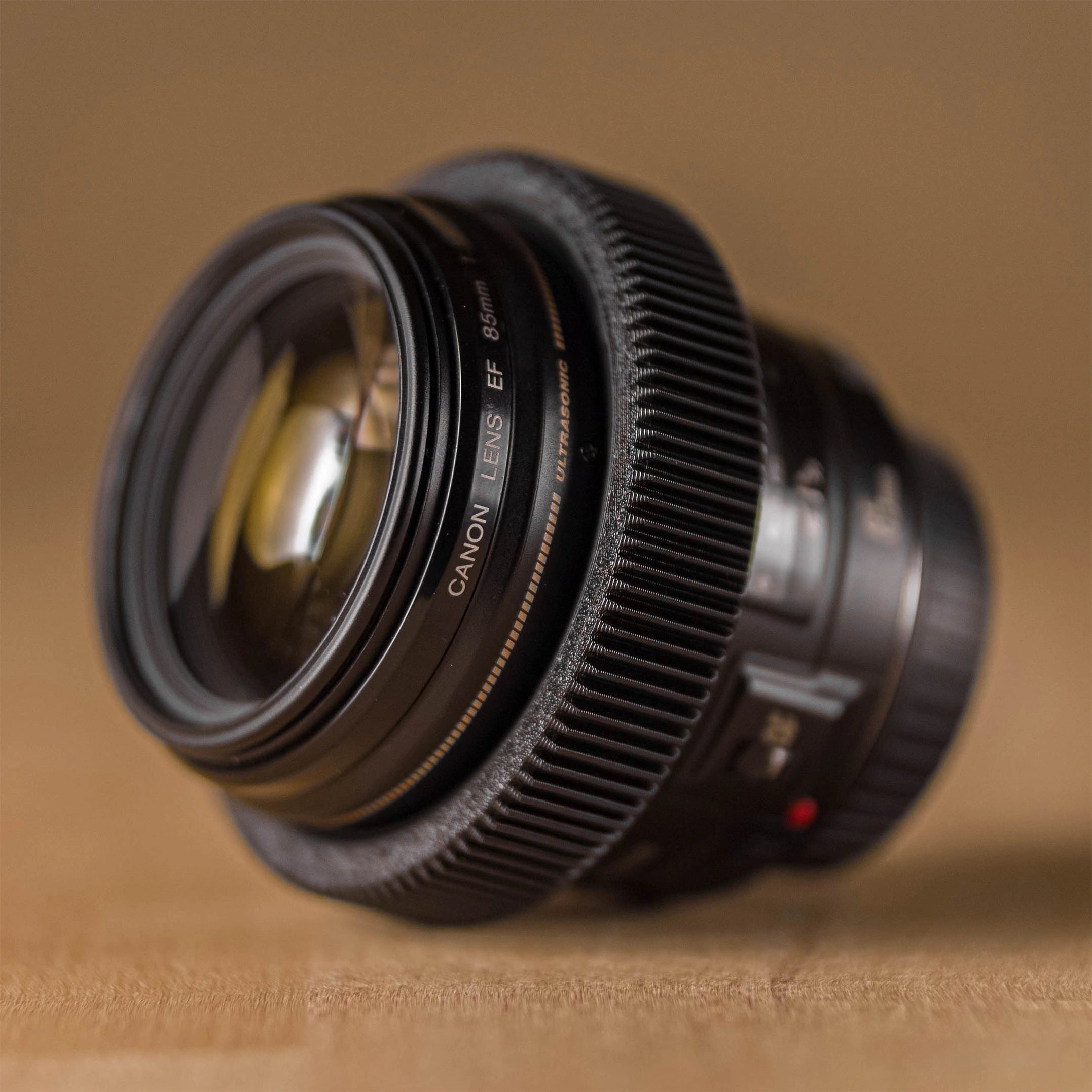 Canon EF 85mm F/1.8 USM