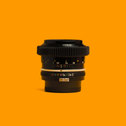 Nikkor/Nikon 35mm F/2.0 AI-s